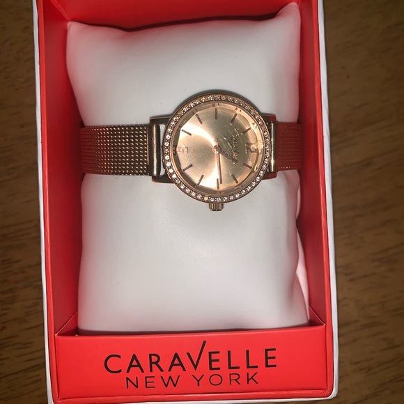 Caravelle rose gold watch - Picture 3 of 4